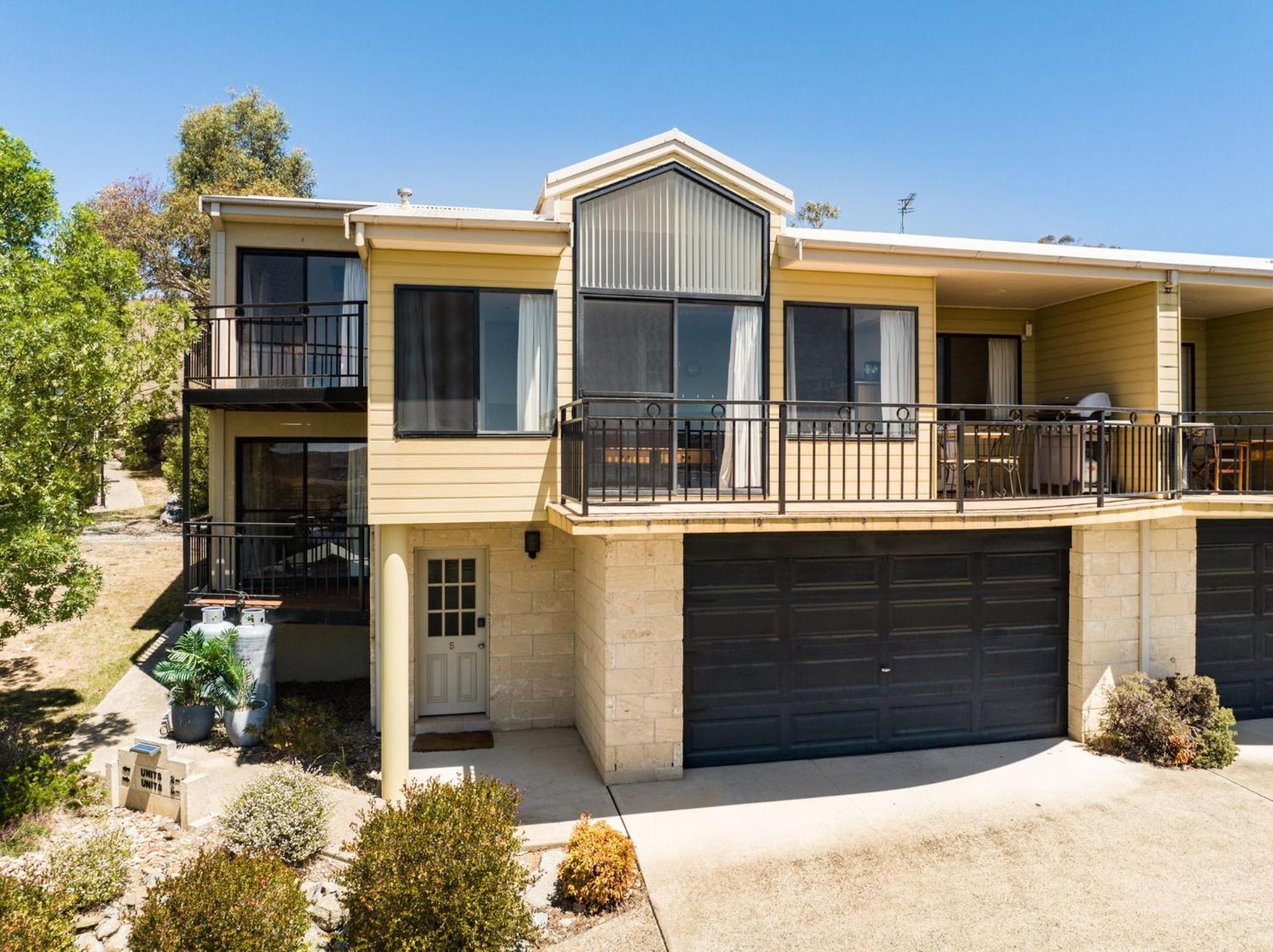 Dromaius 5 - 3Br Townhouse L Lake Views L Spa Bath L Wifi L Bbq Jindabyne Kültér fotó